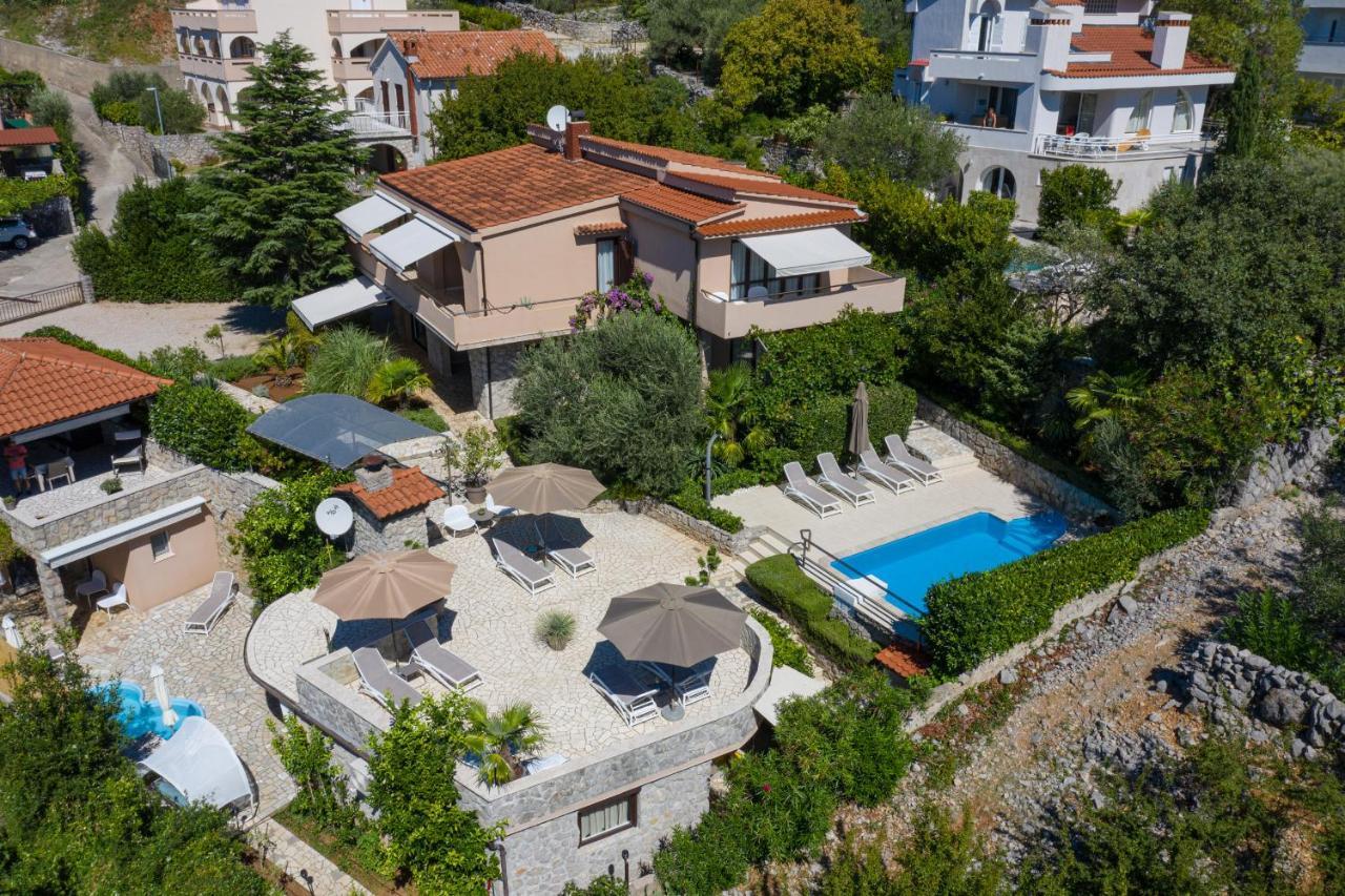 Apartments House Barbara 2 Kornic Bagian luar foto